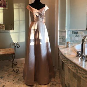 Eliza J Off Shoulder Ball Gown/Prom Dress (NWOT)